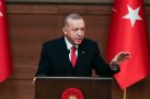 Cumhurbaşkanı Erdoğan: “Diline sahip çıkmayan, dilini zenginleştirmeyen milletler tıpkı kökleri kuruyan ağaçlar gibi esen rüzgarlar karşısında devrilmeye mahkumdur”