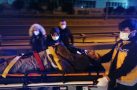 Kaza yapan otomobilde sıkışan yaralıyı itfaiye kurtardı