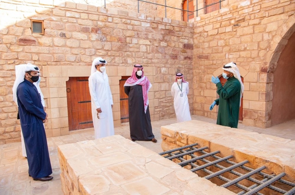 Suudi Arabistan Veliaht Prensi Selman ve Katar Emiri El Sani El Ula kentini gezdi