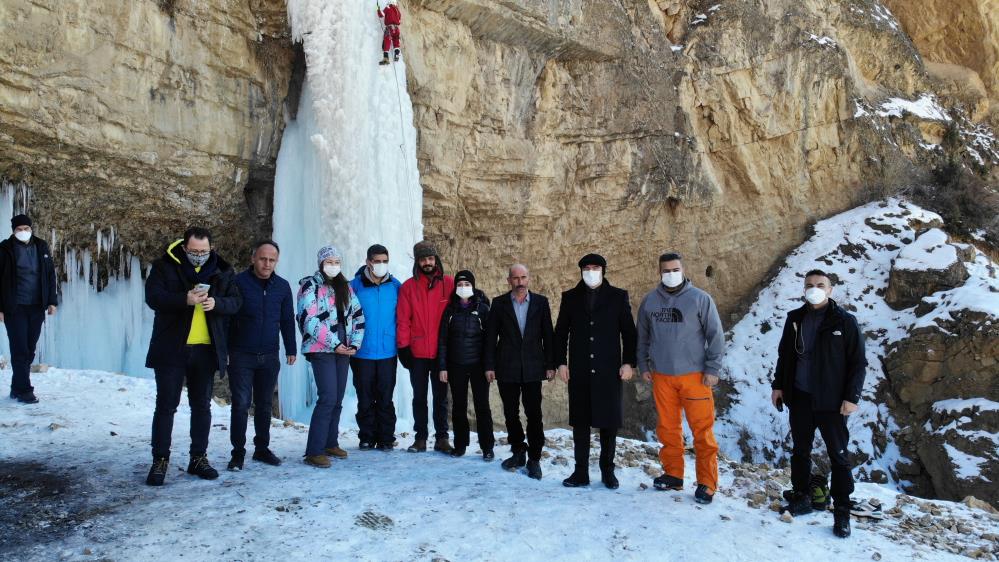 Erzurum’un buz şelaleleri dünyaca ünlü dağcıları ağırladı