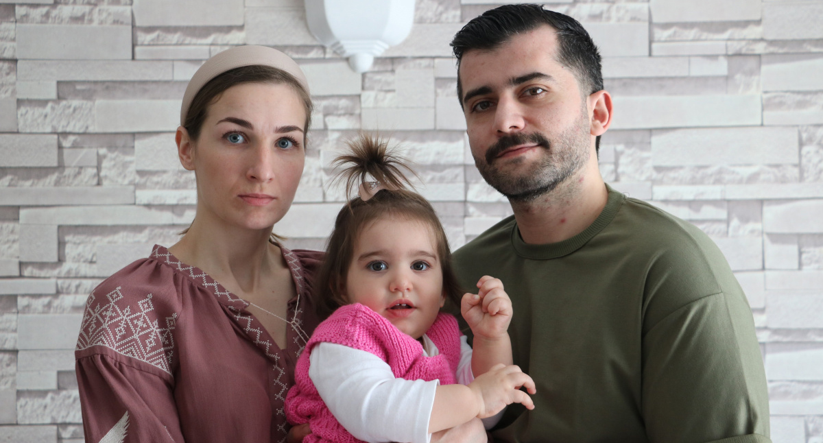 Ukraynalı kadın gözyaşlarıyla Türk eşine kavuştu